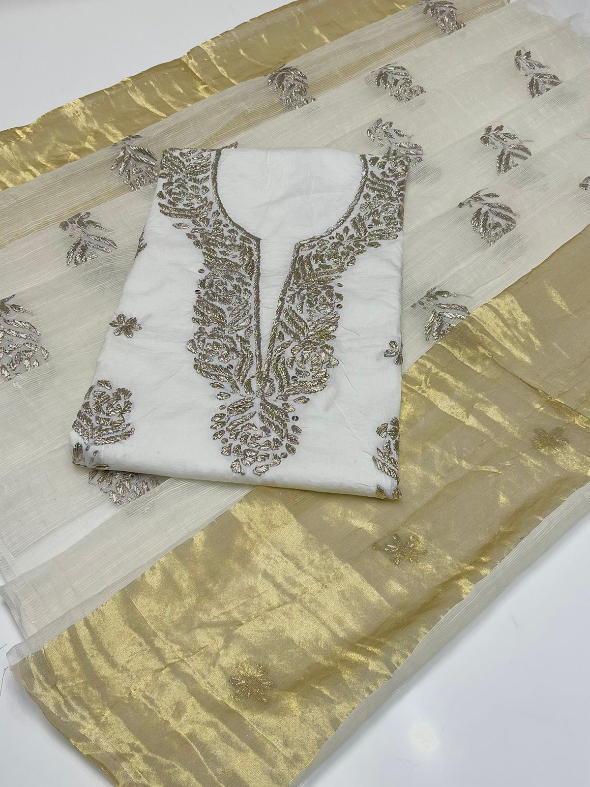 Eid editon : Lawn suit