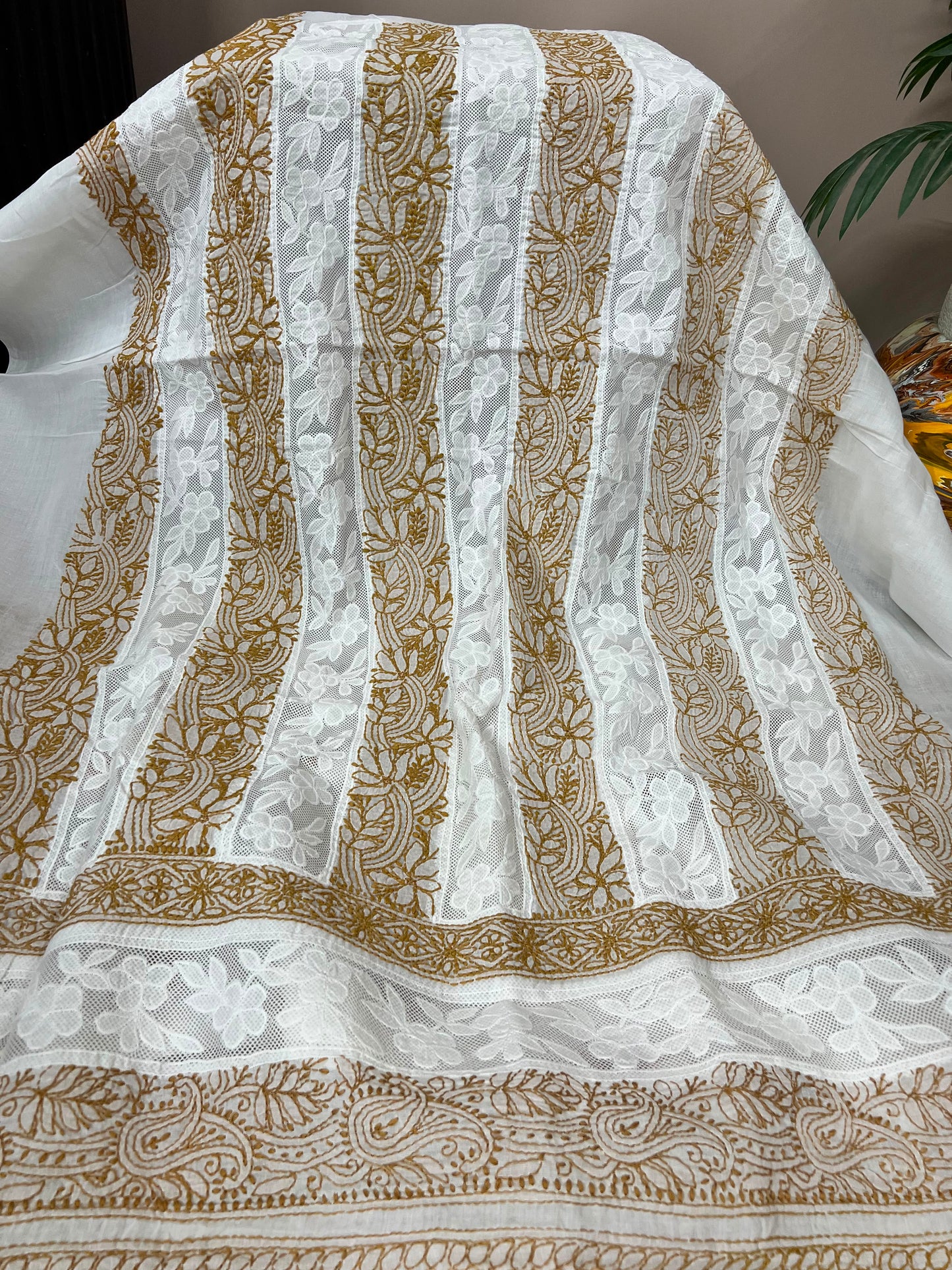 Chikankari shirt : Net panel