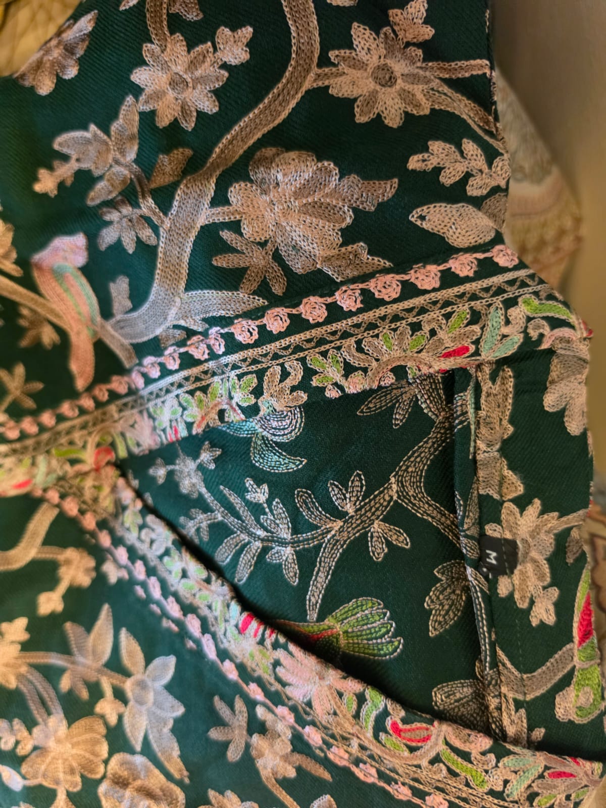 Pashmina kurta : Embroidered