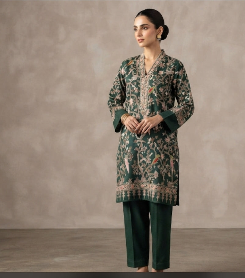 Pashmina kurta : Embroidered
