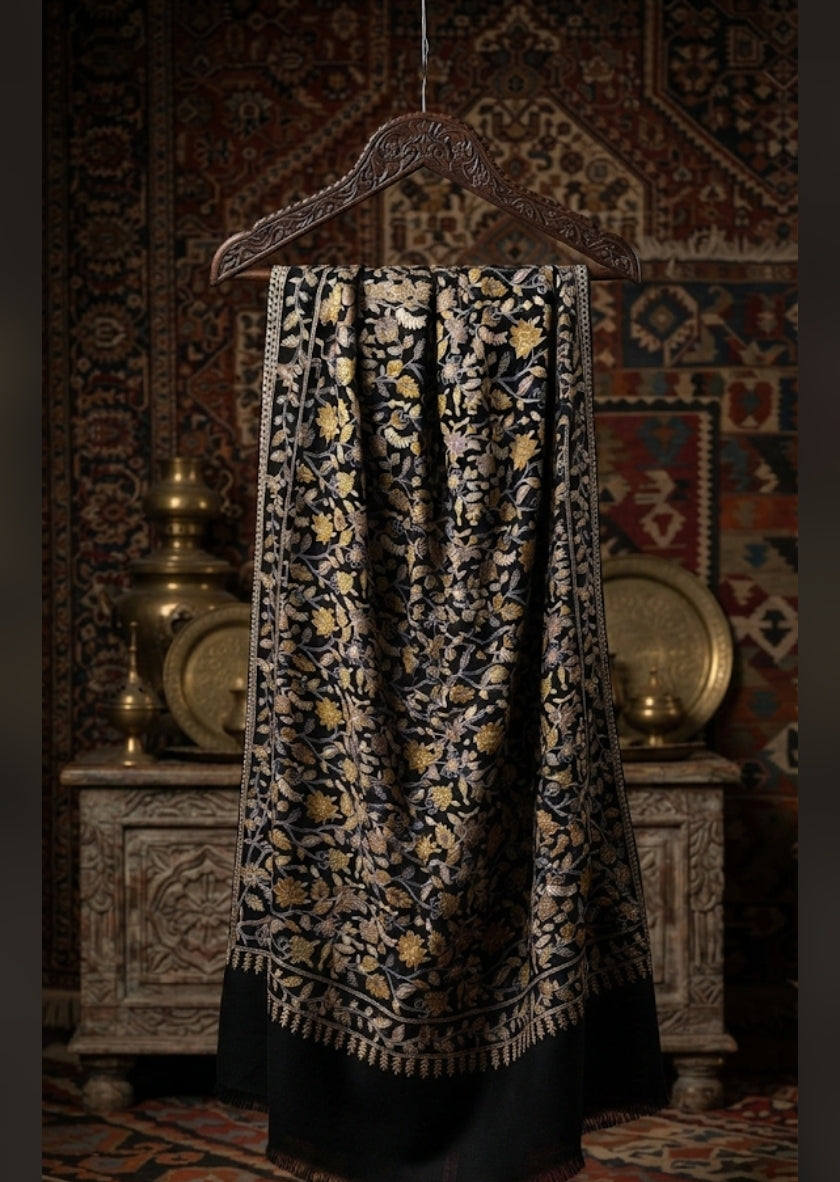 Gulabkar : Embroidered shawl