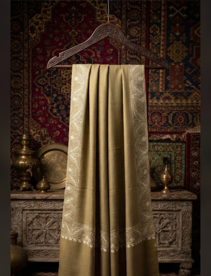 Tilla embroidered : shawl