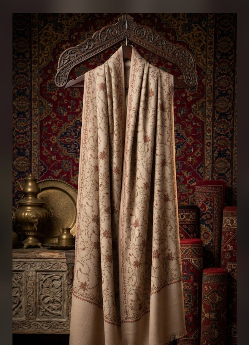 Hand Embroidered : Pashmina shawl