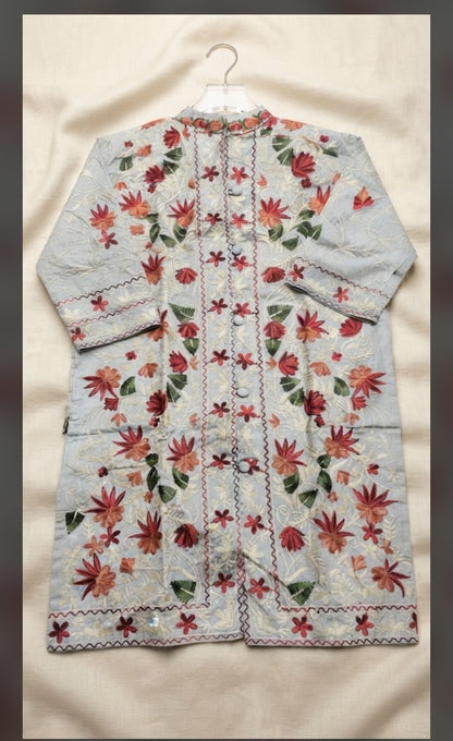 Silk coat : Embroidered