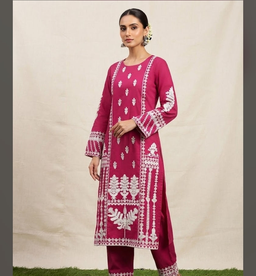 Linen collection : Embroidered