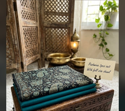 Pashmina suit : unstitched