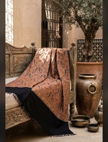 Gandhara kaani : Reversible shawl