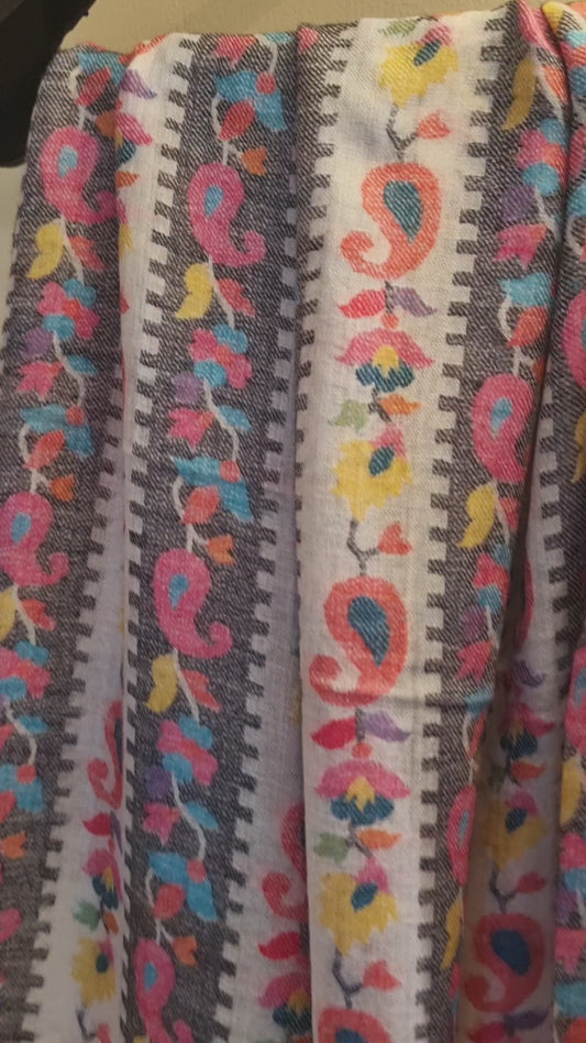Toosh kaani shawl