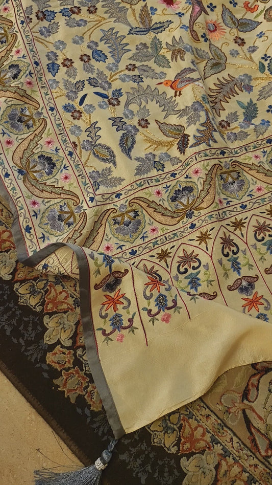 Luxury shawl : Silk kalamkari shawl