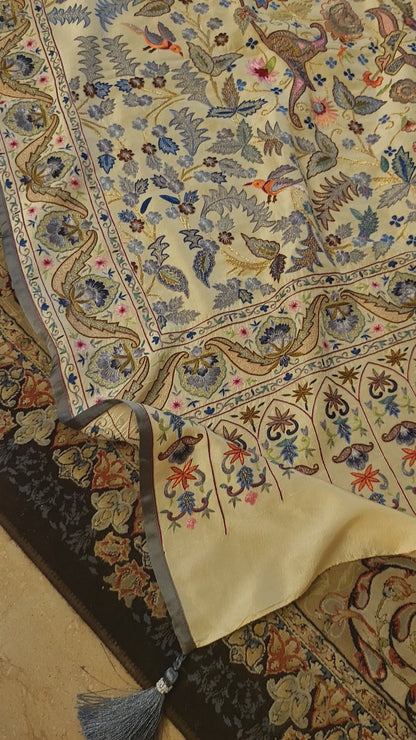 Luxury shawl : Silk kalamkari shawl