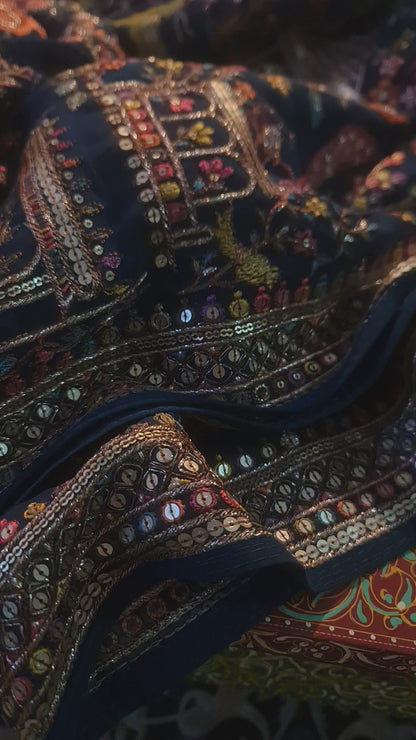 Pure Georget shawl: embroidered