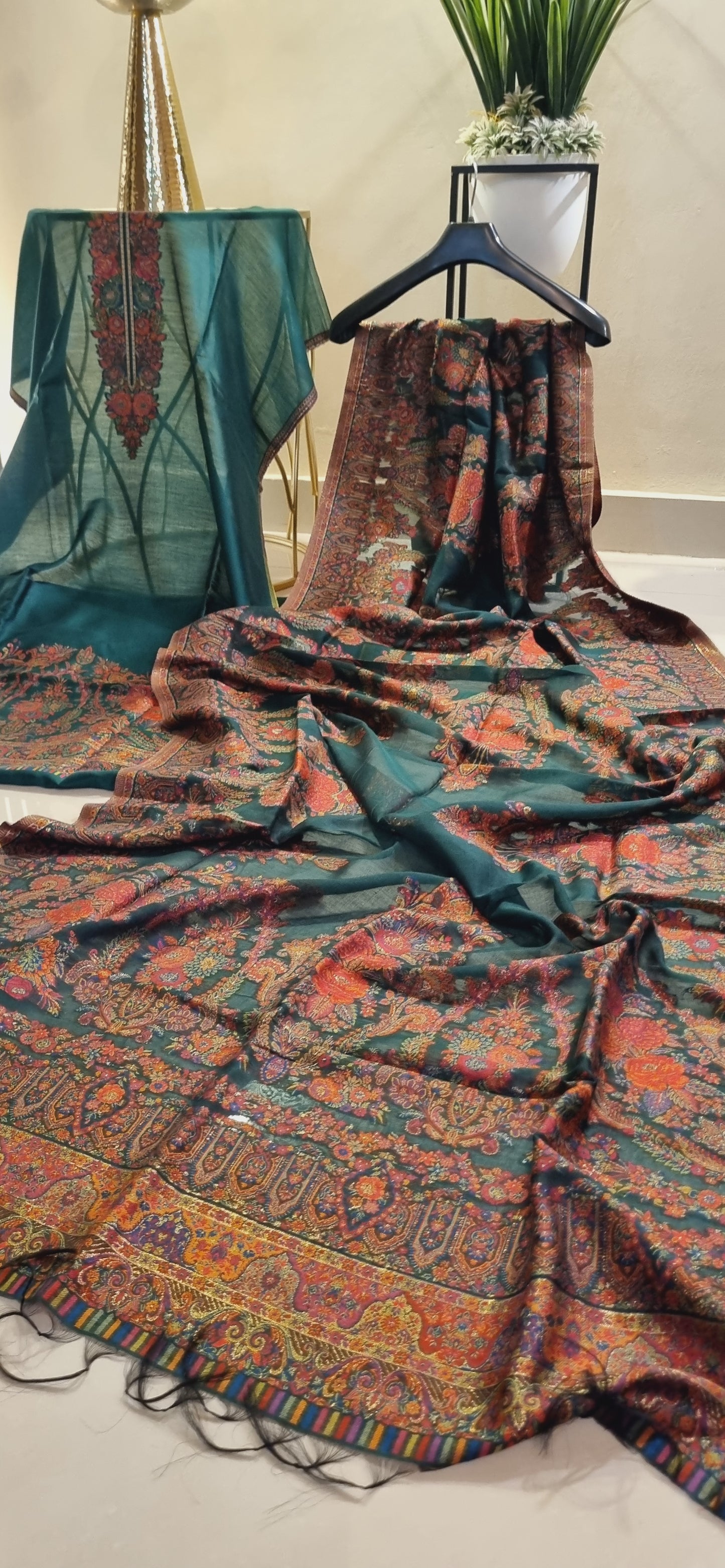 Silk kaani suit