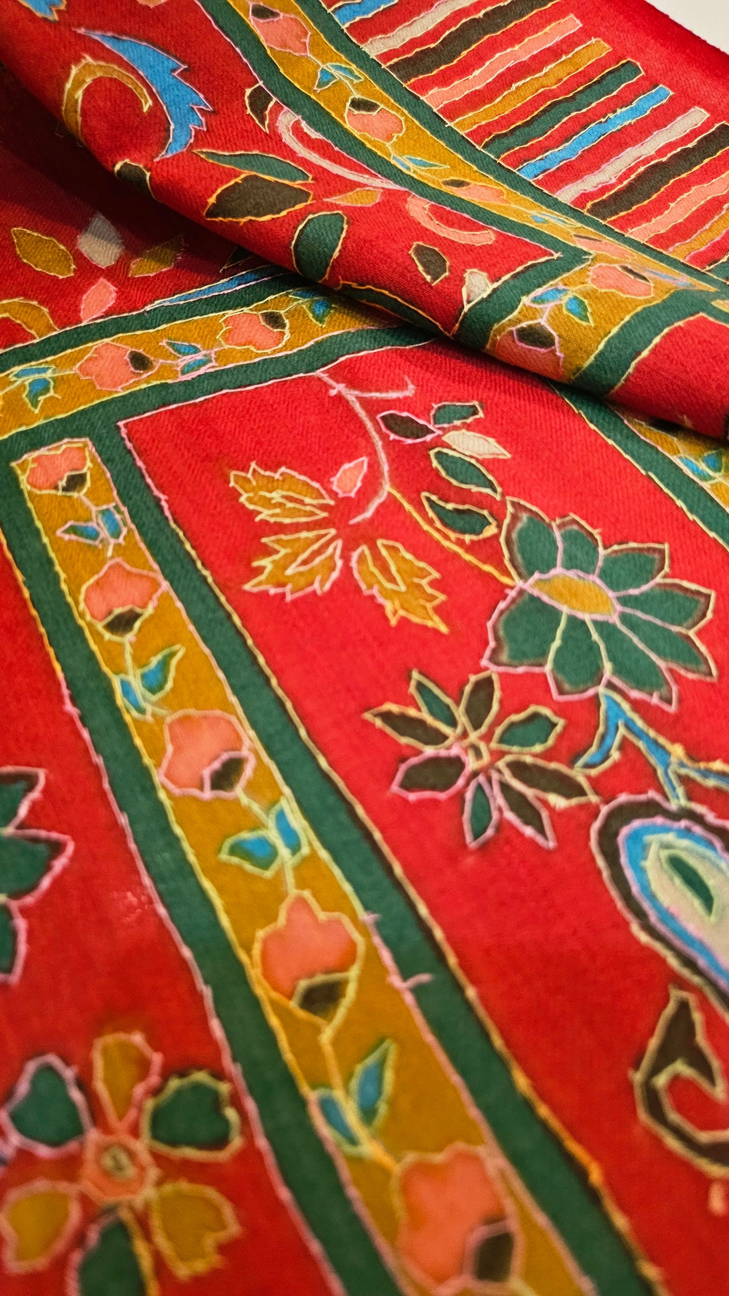 Kalamkar embroidered: Pashmina