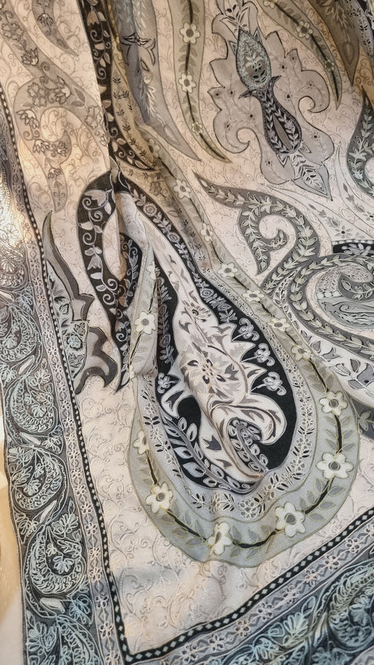 Reelkar embroidered pashmina