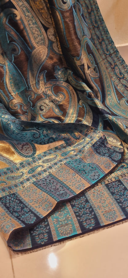 Reversible moonlight kaani shawl