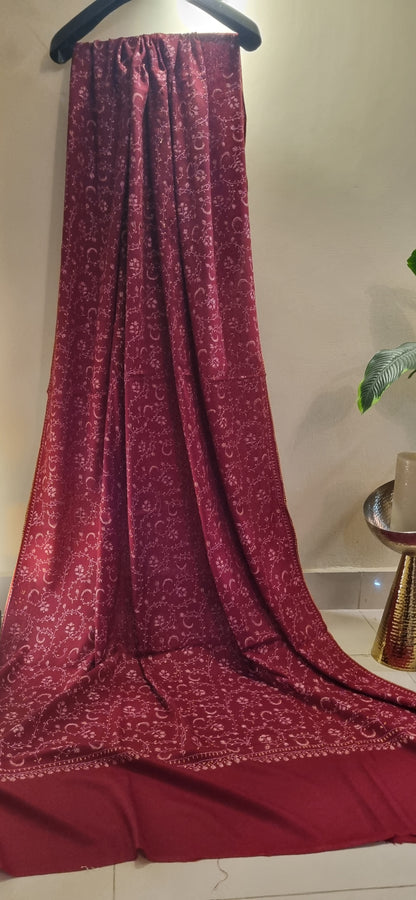 Sui embroidered toosh