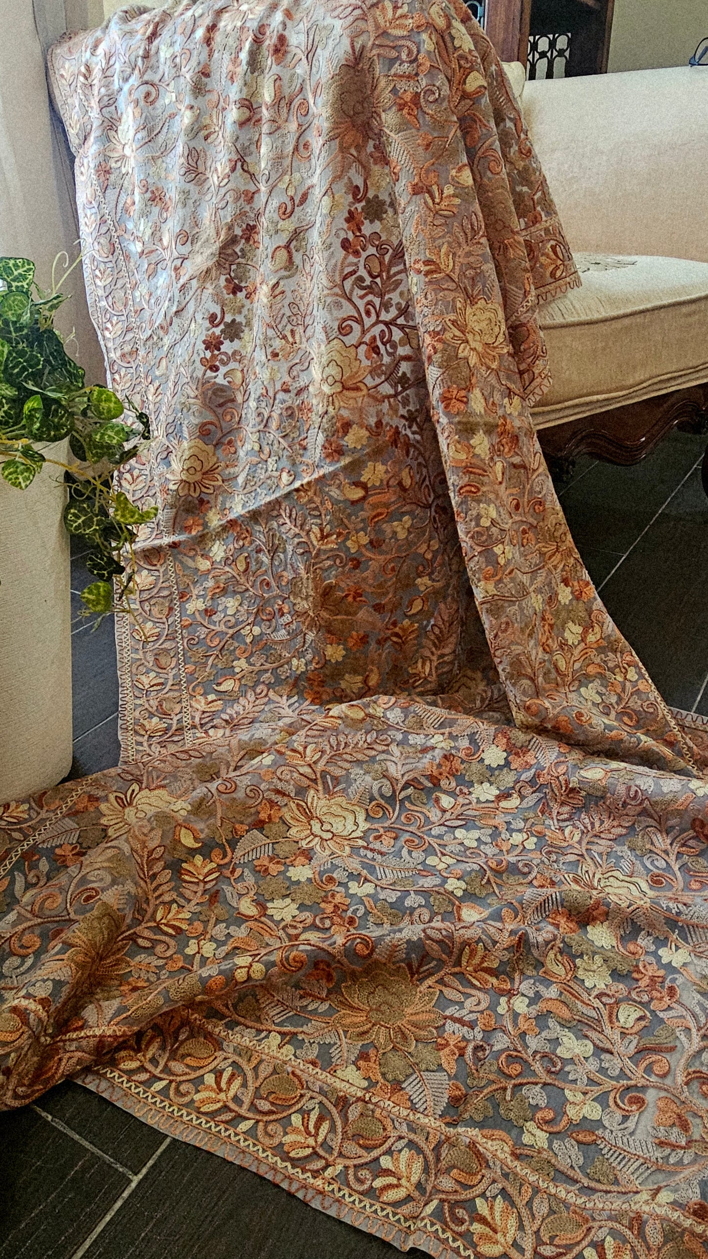 Net embroidered dupata