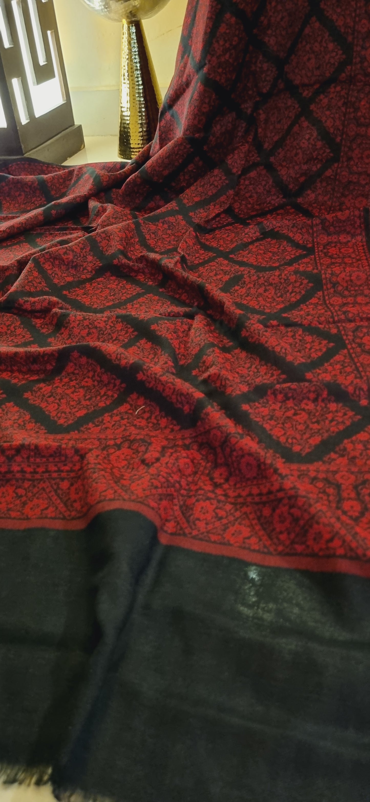 Woollen pashmina kaani shawl