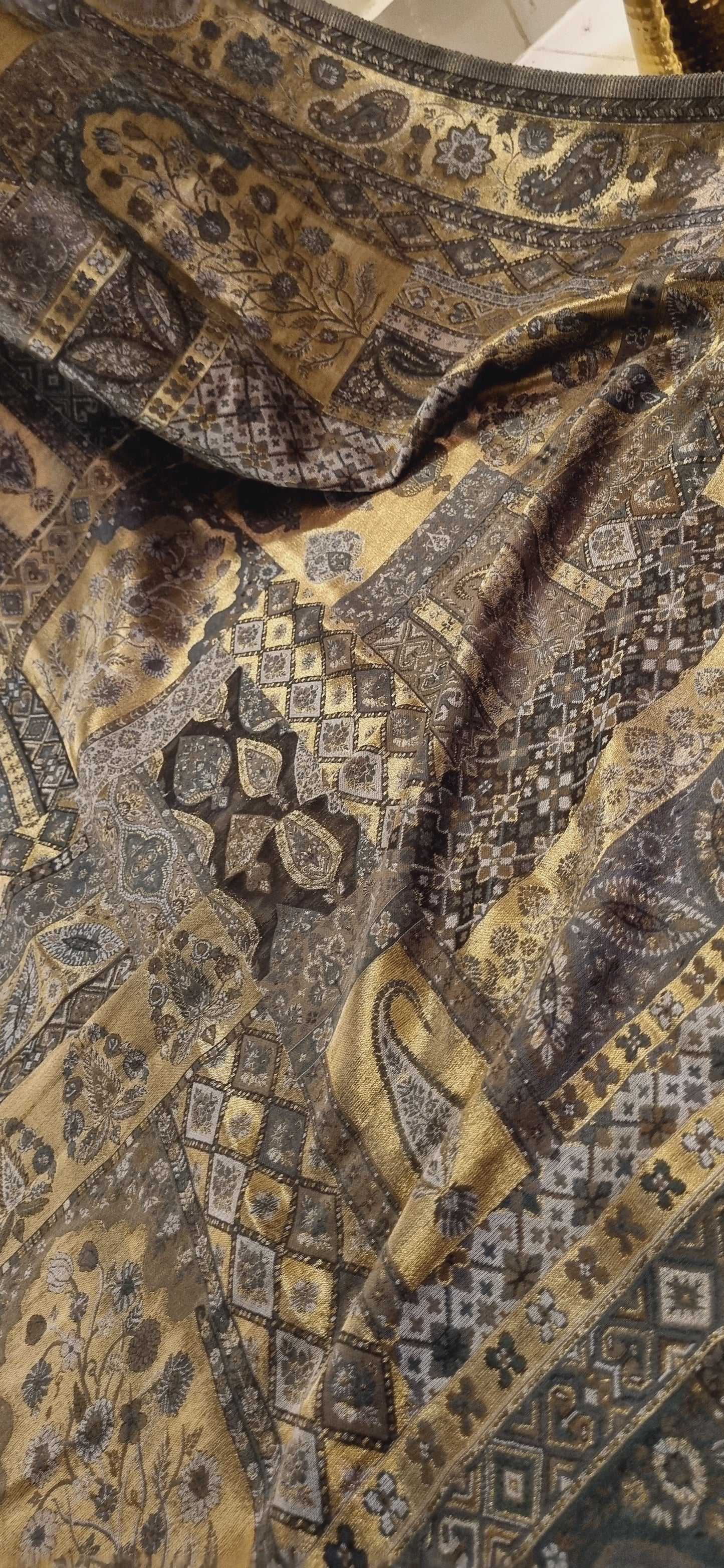 Mariana's moonlight silky kaani shawl