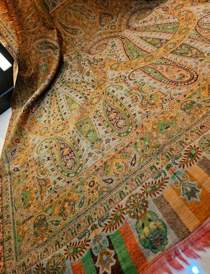Reversible Persian kaani: Pashmina