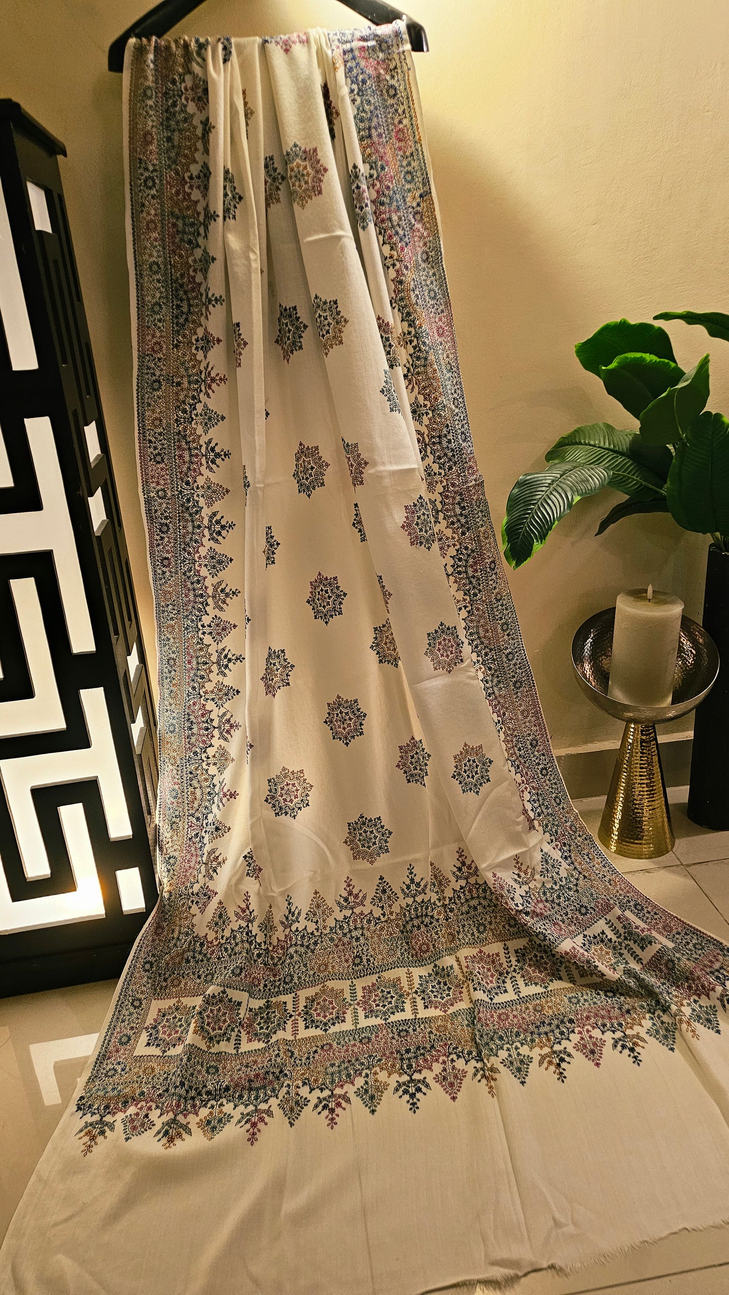 Beena shawl