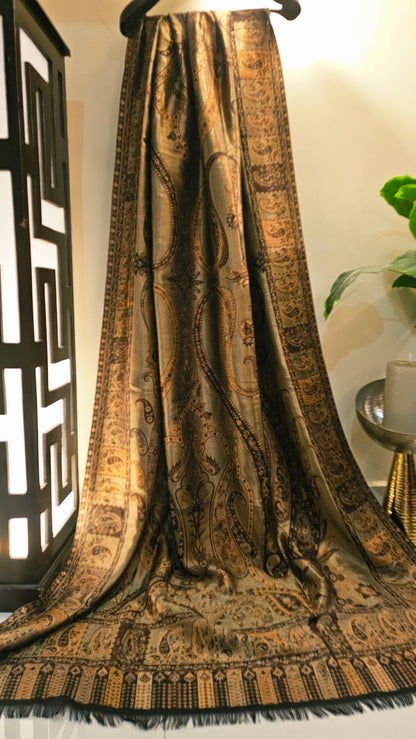 Moonlight reversible gandhara kaani: Pashmina