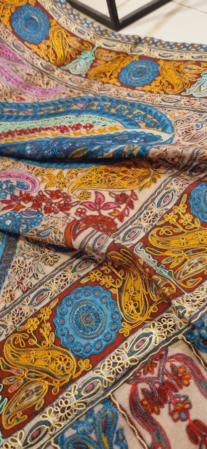 Reelkar embroidered pashmina shawl