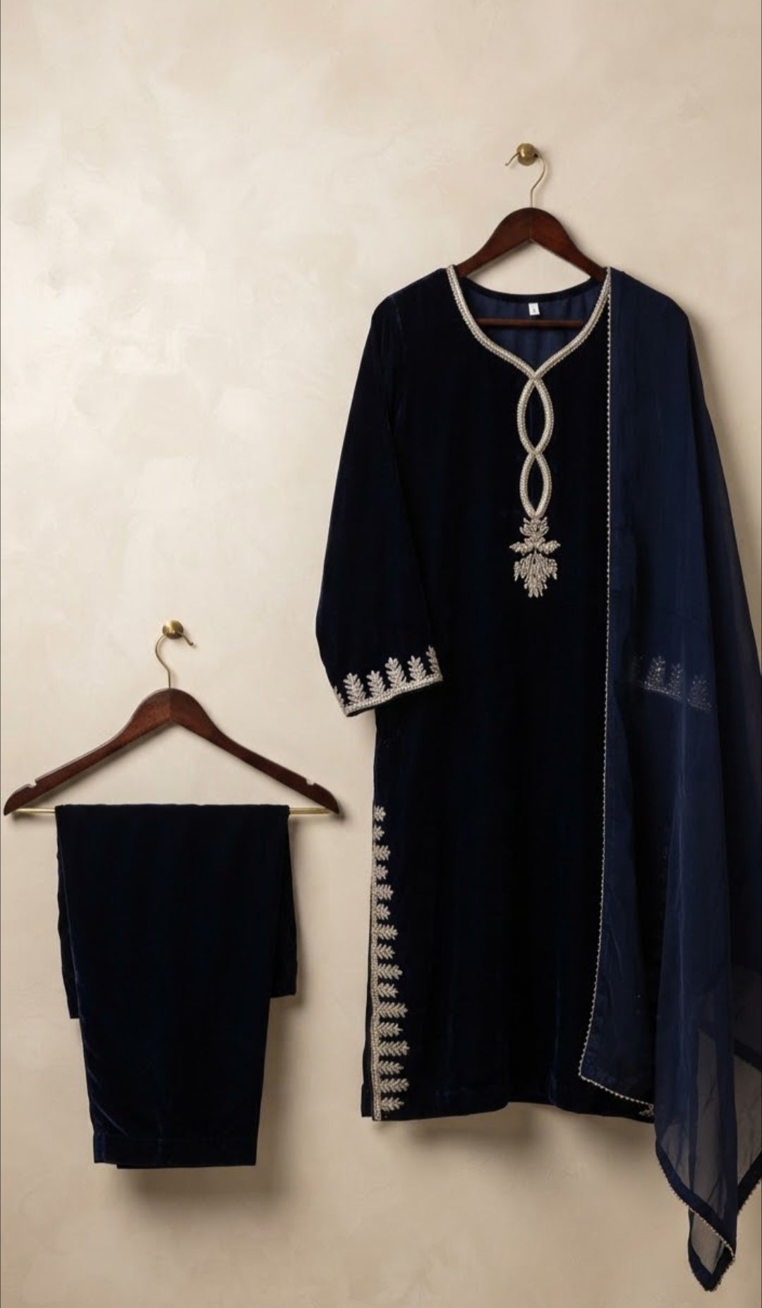 Embroidered three piece: Microvelvet