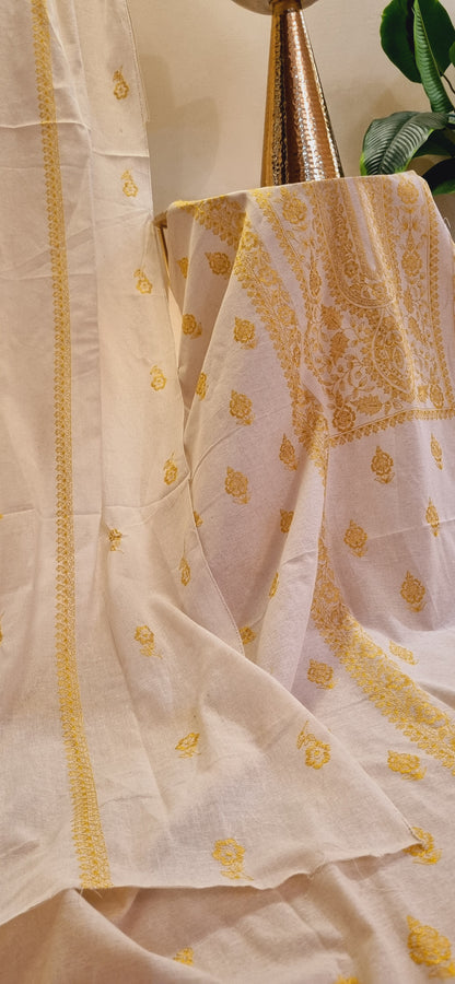 Khaddar karandi embroidered three piece