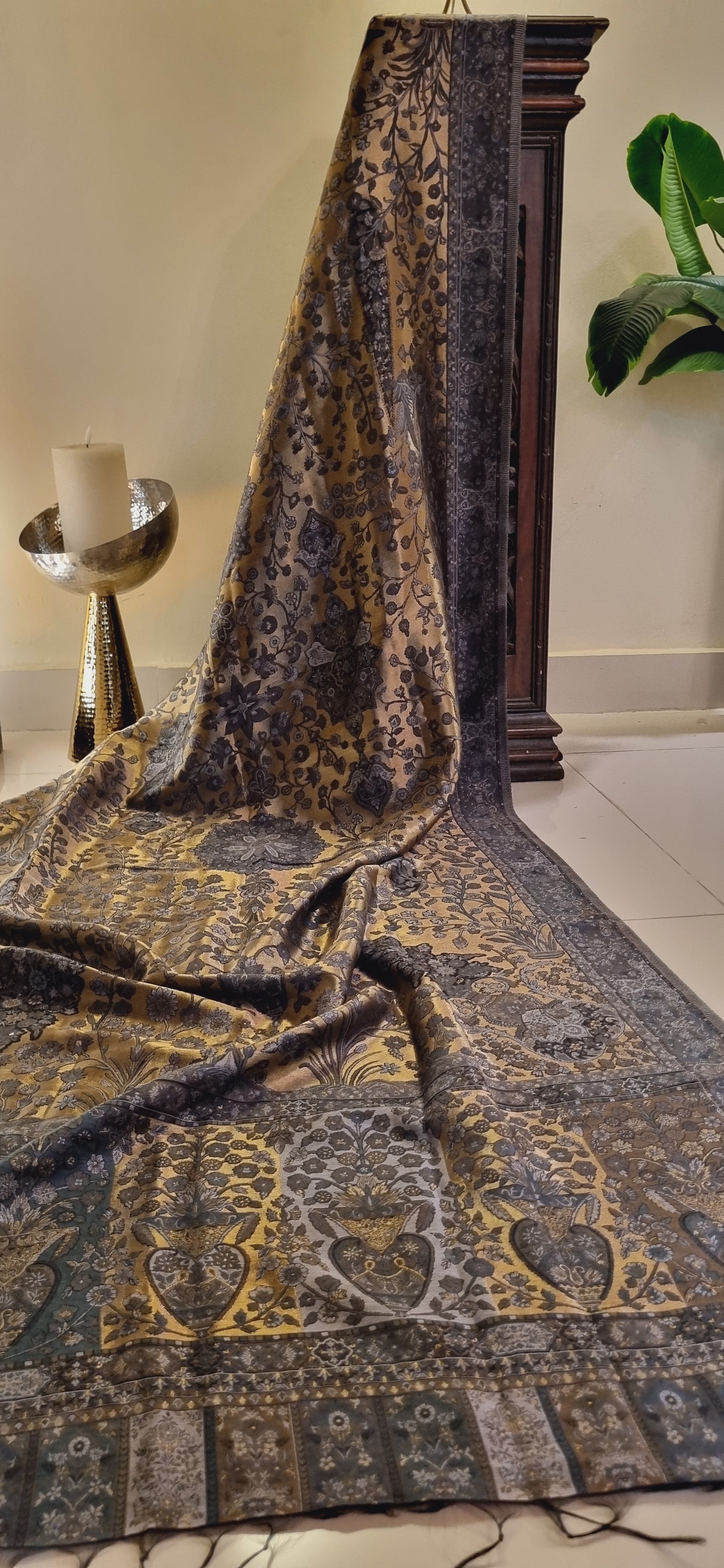 Moonlight silky pashmina