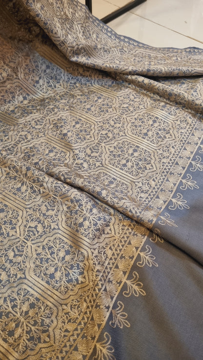 Pashmina shawl embroidered