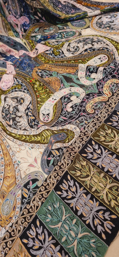 Reelkar embroidered pashmina