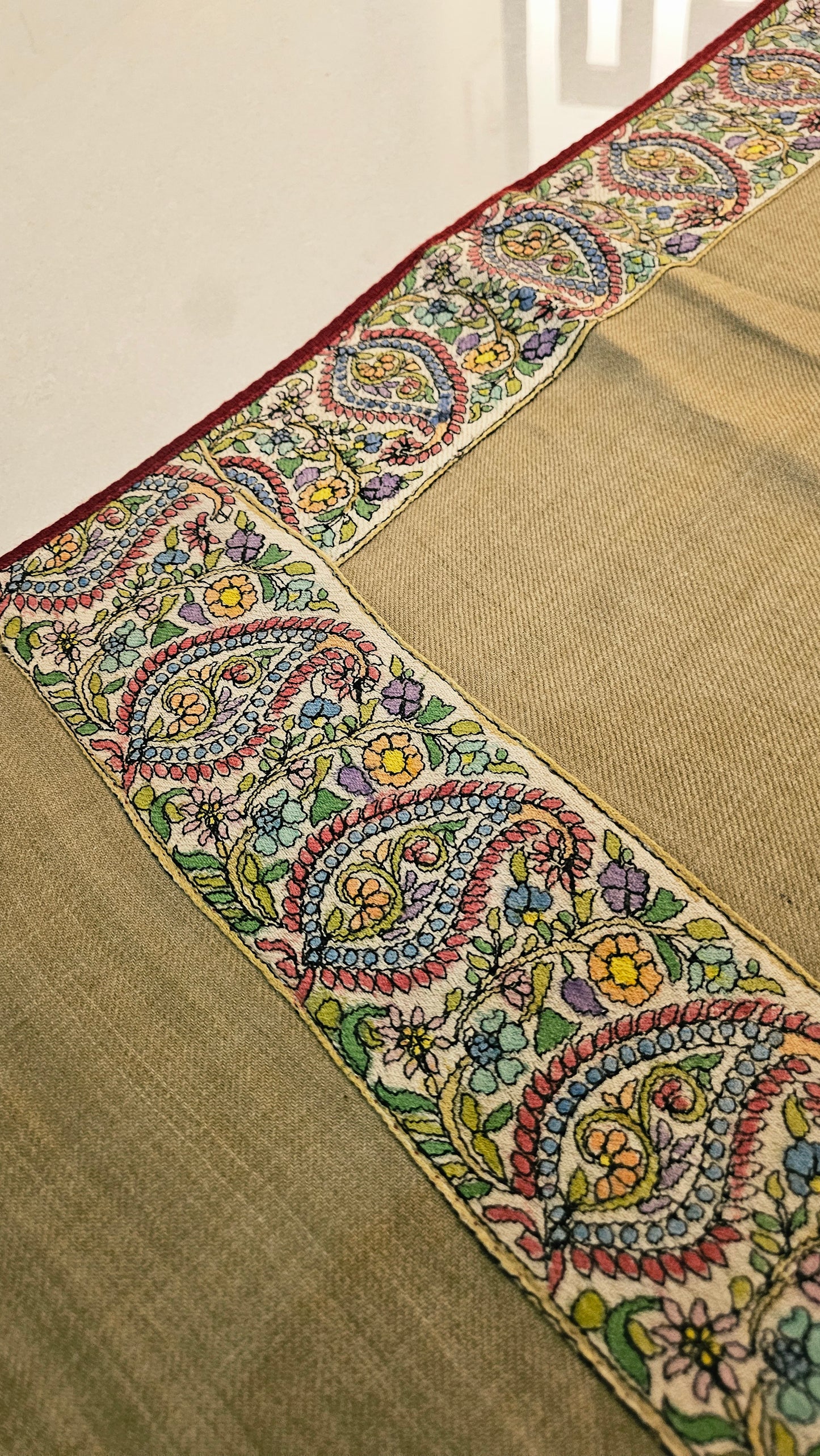 Kalamkar embroidered minishawl: pashmina
