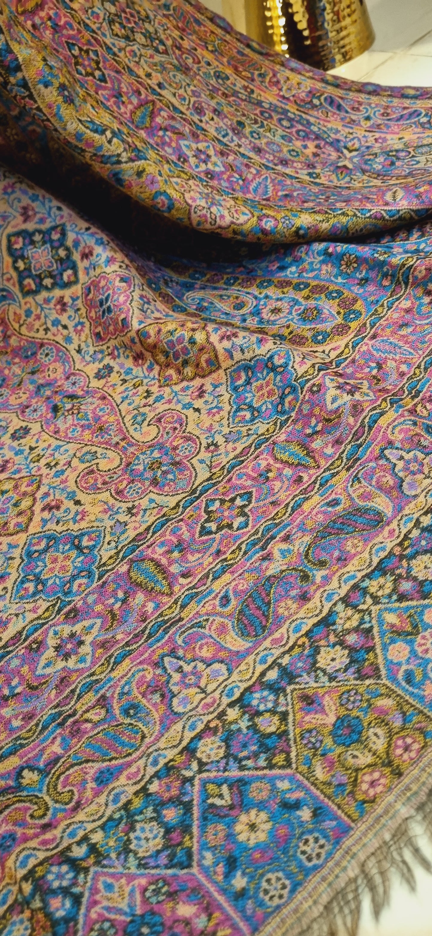 Pashmina reversible Persian kaani shawl