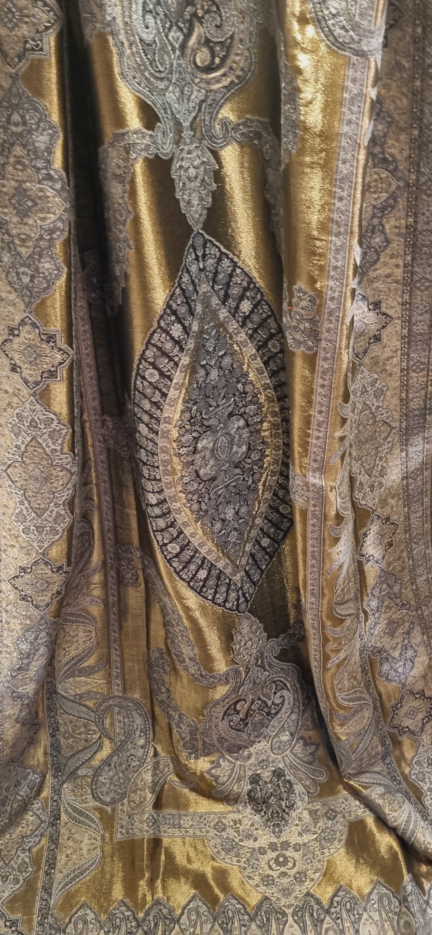 Reversible Moonlight kaani shawl