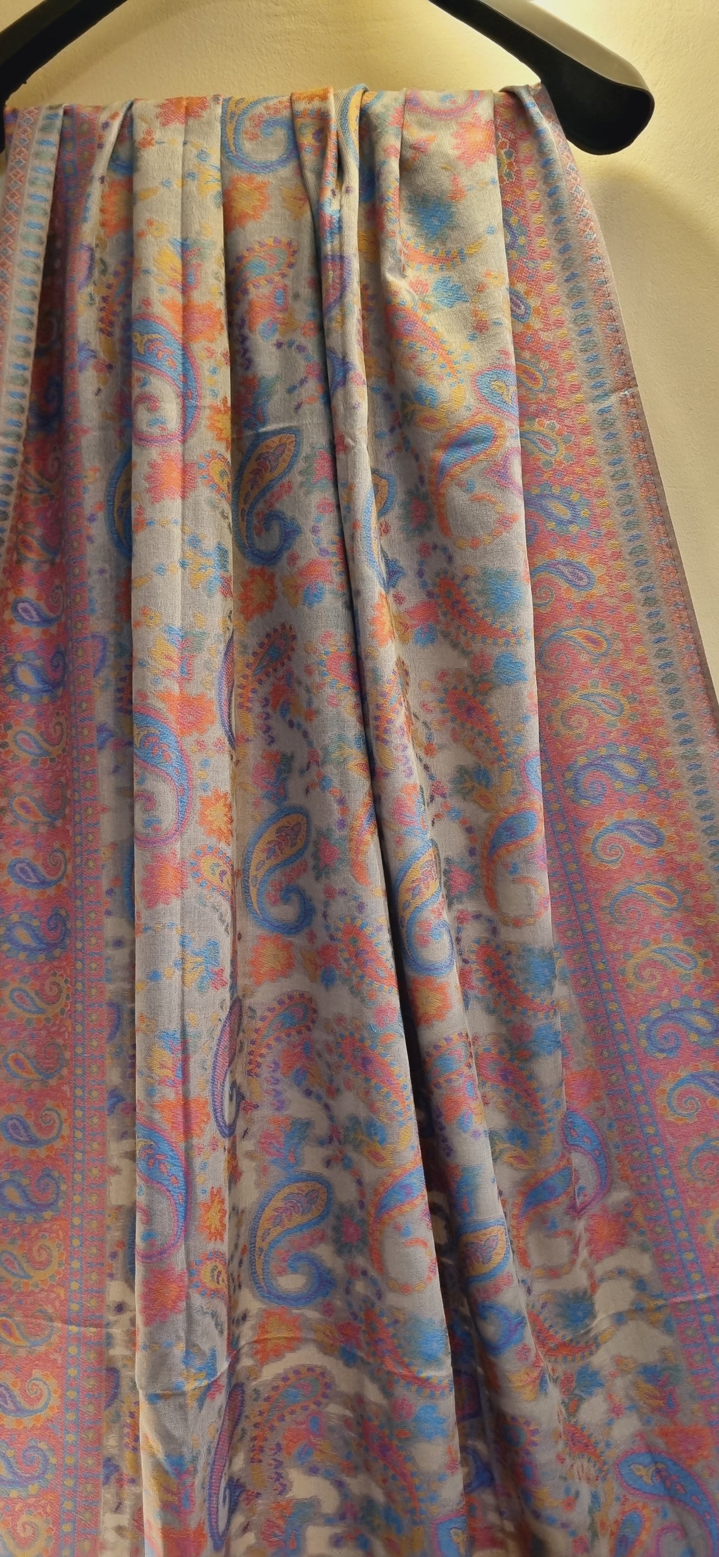 Woolen pashmina kaani shawl