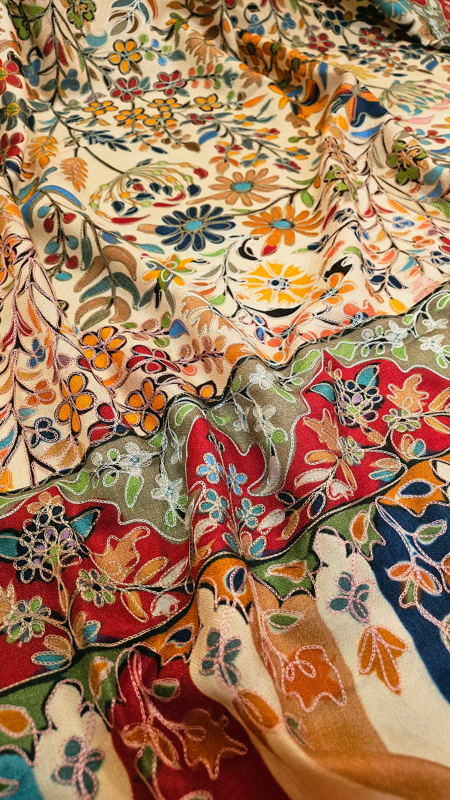 Reelkar embroidered: Pashmina