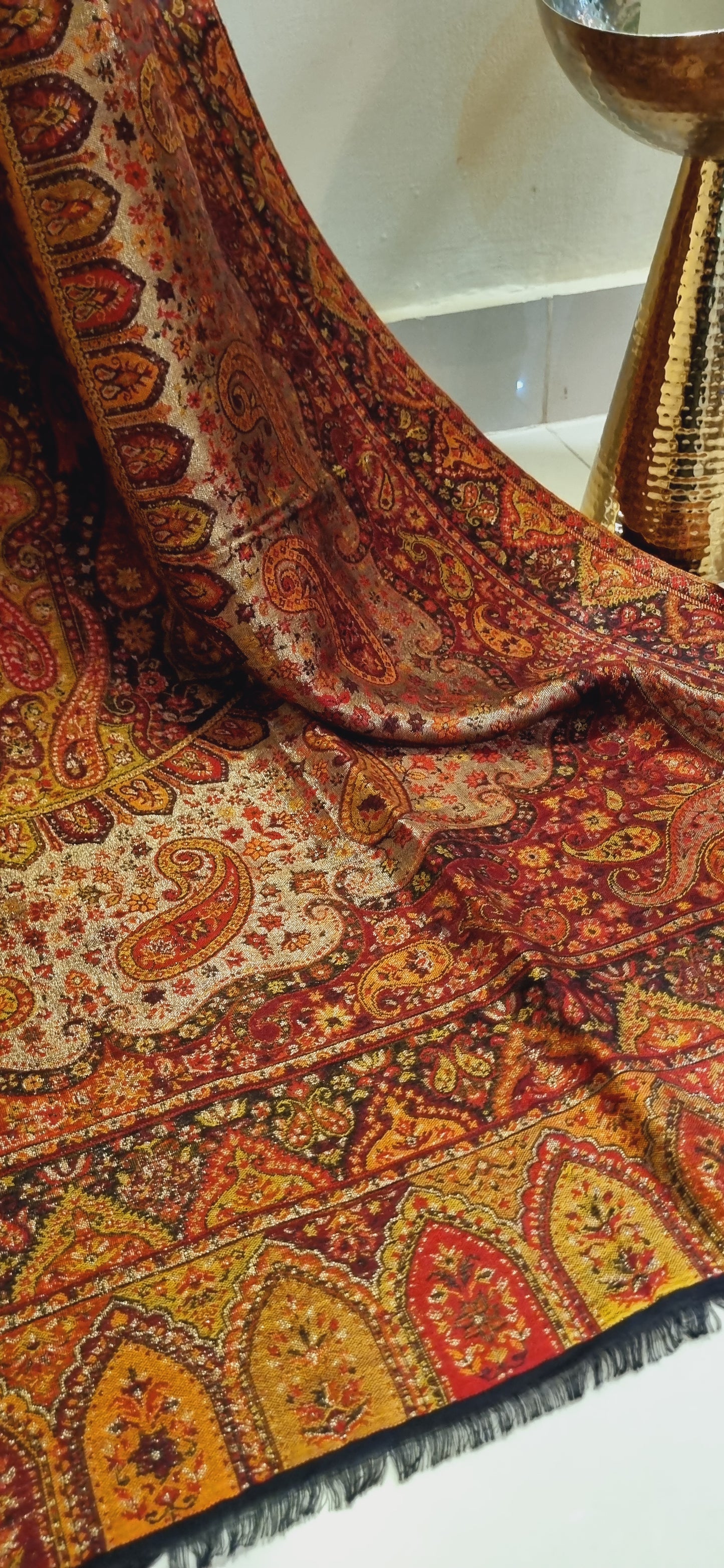 Reversible moonlight gandhara kaani shawl