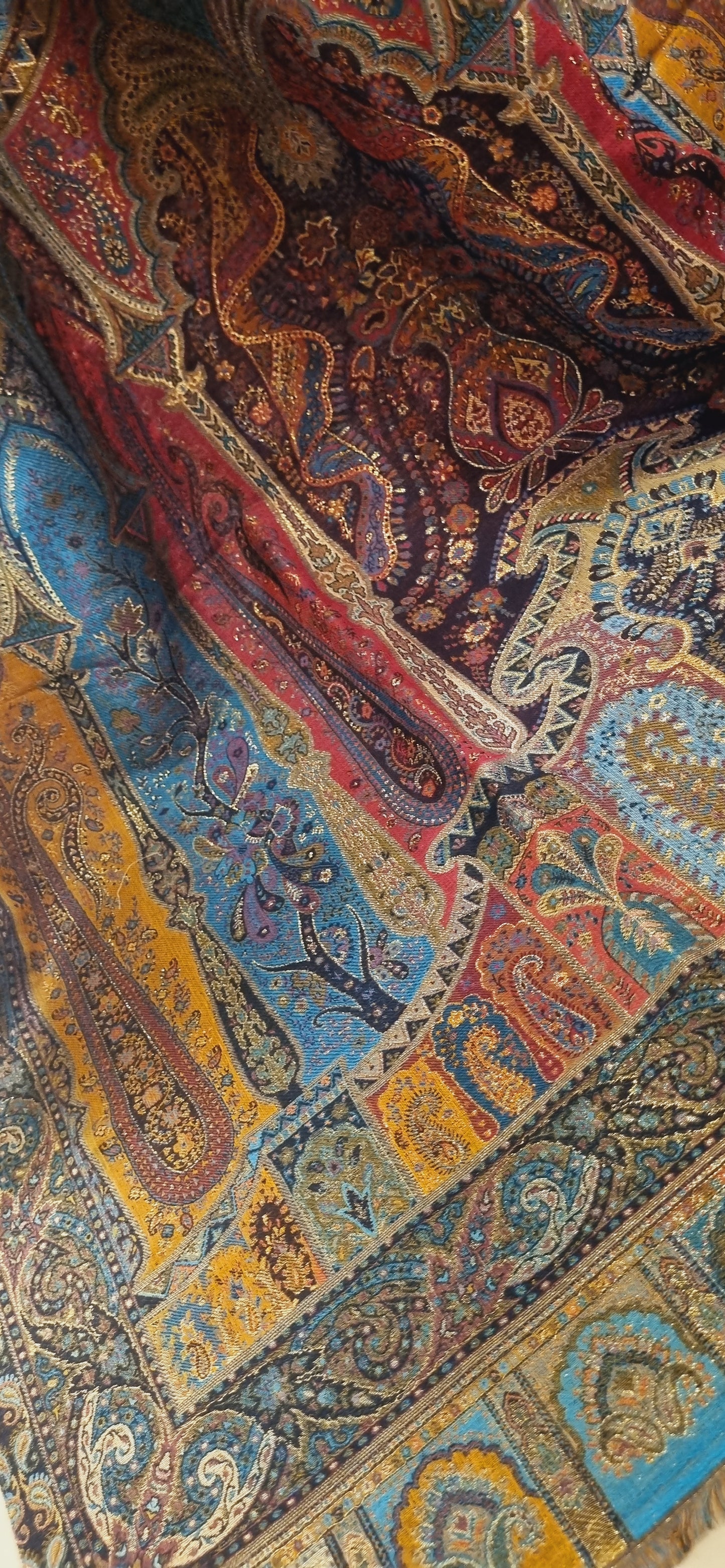 Pashmina zaree kaani shawl