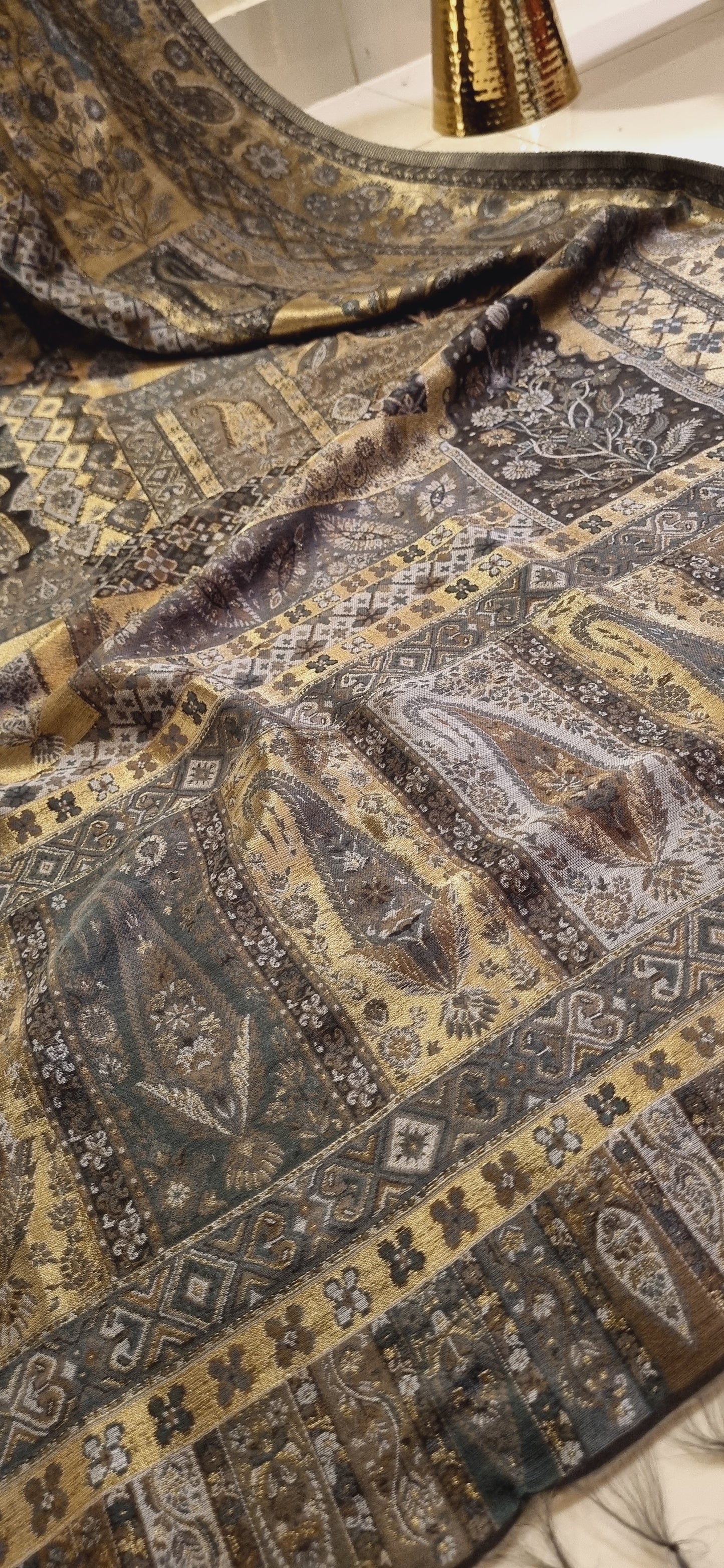 Mariana's moonlight silky kaani shawl