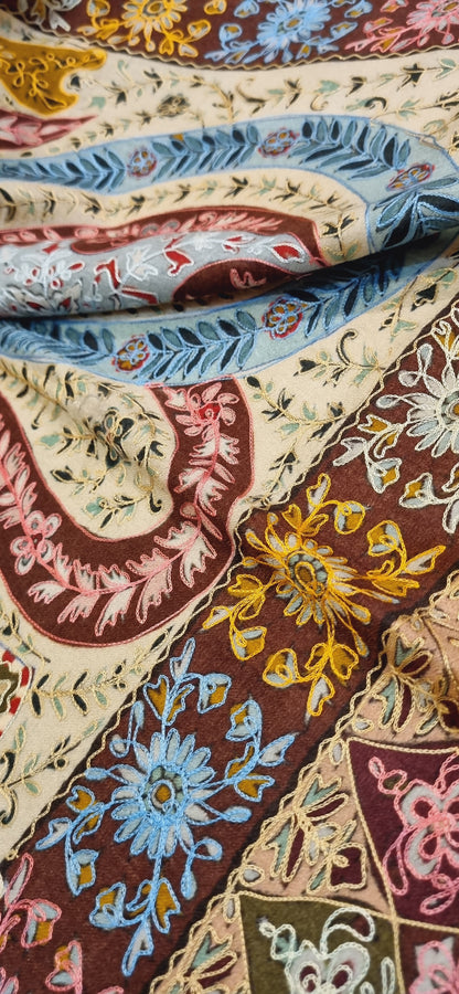 Reelkar embroidered pashmina