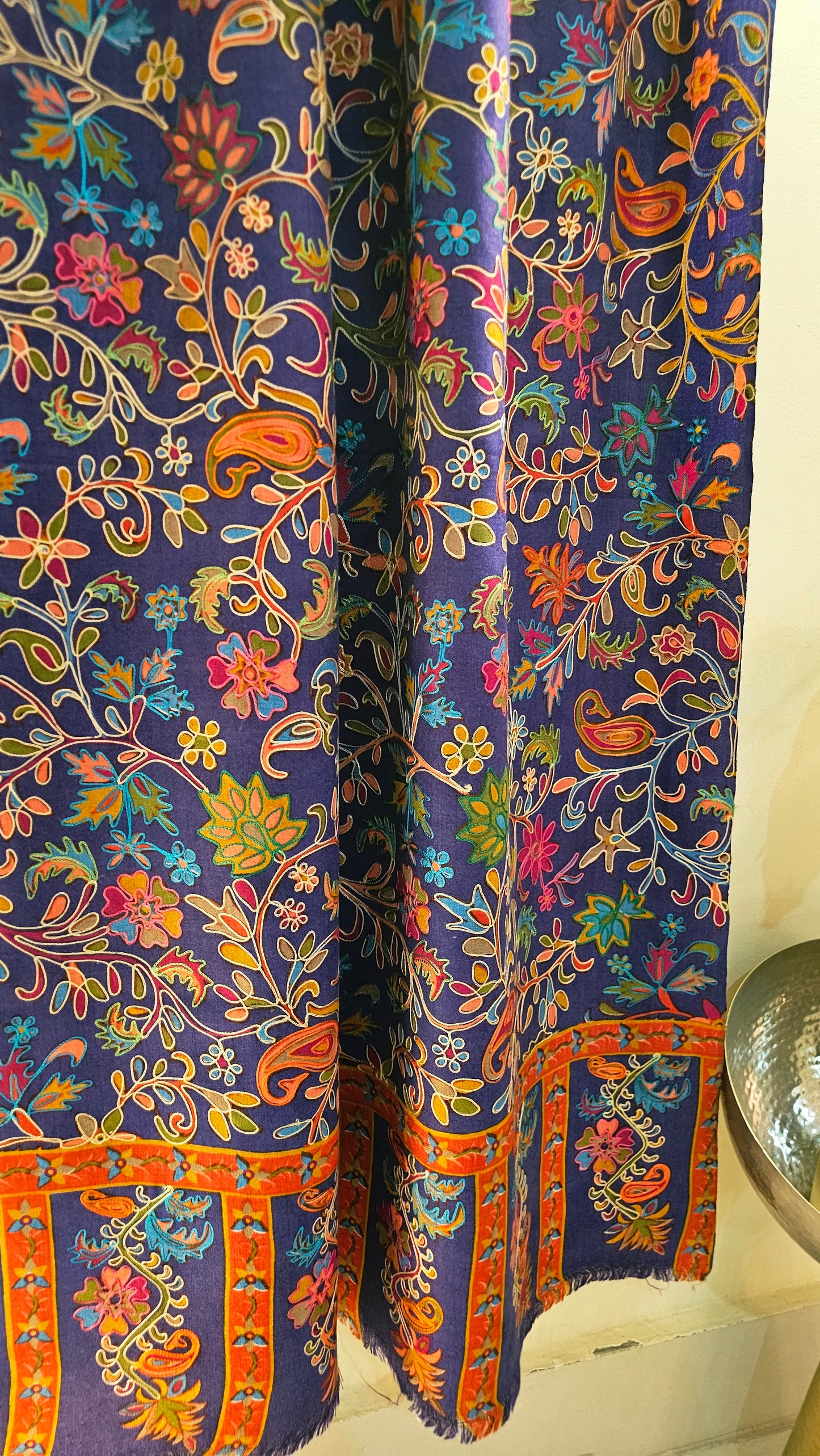 Reelkar embroidered minishawl: pashmina