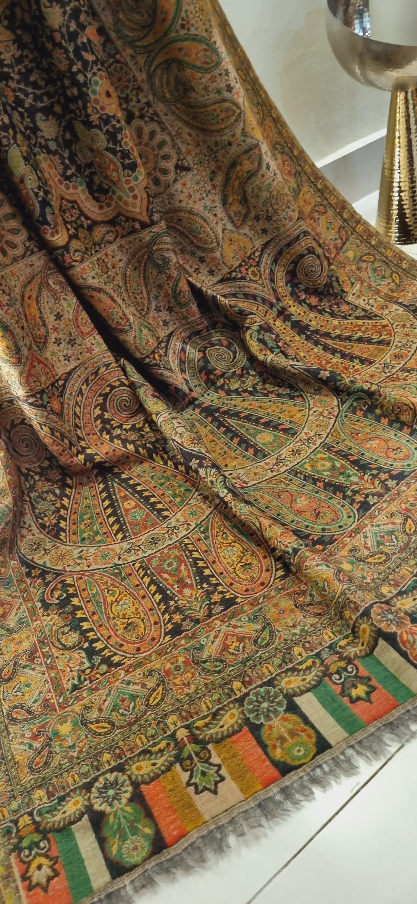Reversible persian kaani shawl