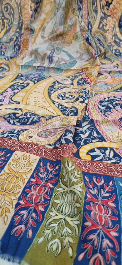 Silk reelkar shawl