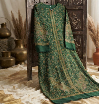 Hand embroidered kaftan: woollen pashmina