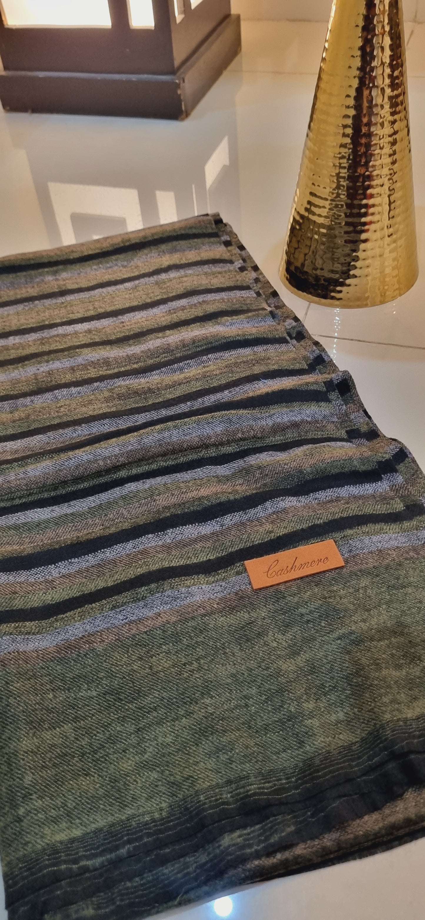 Soft Woolen cashmere shawls