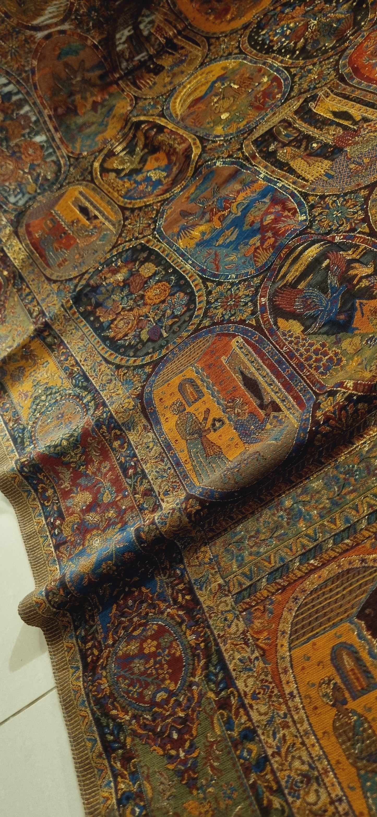 Silk kaani shawl