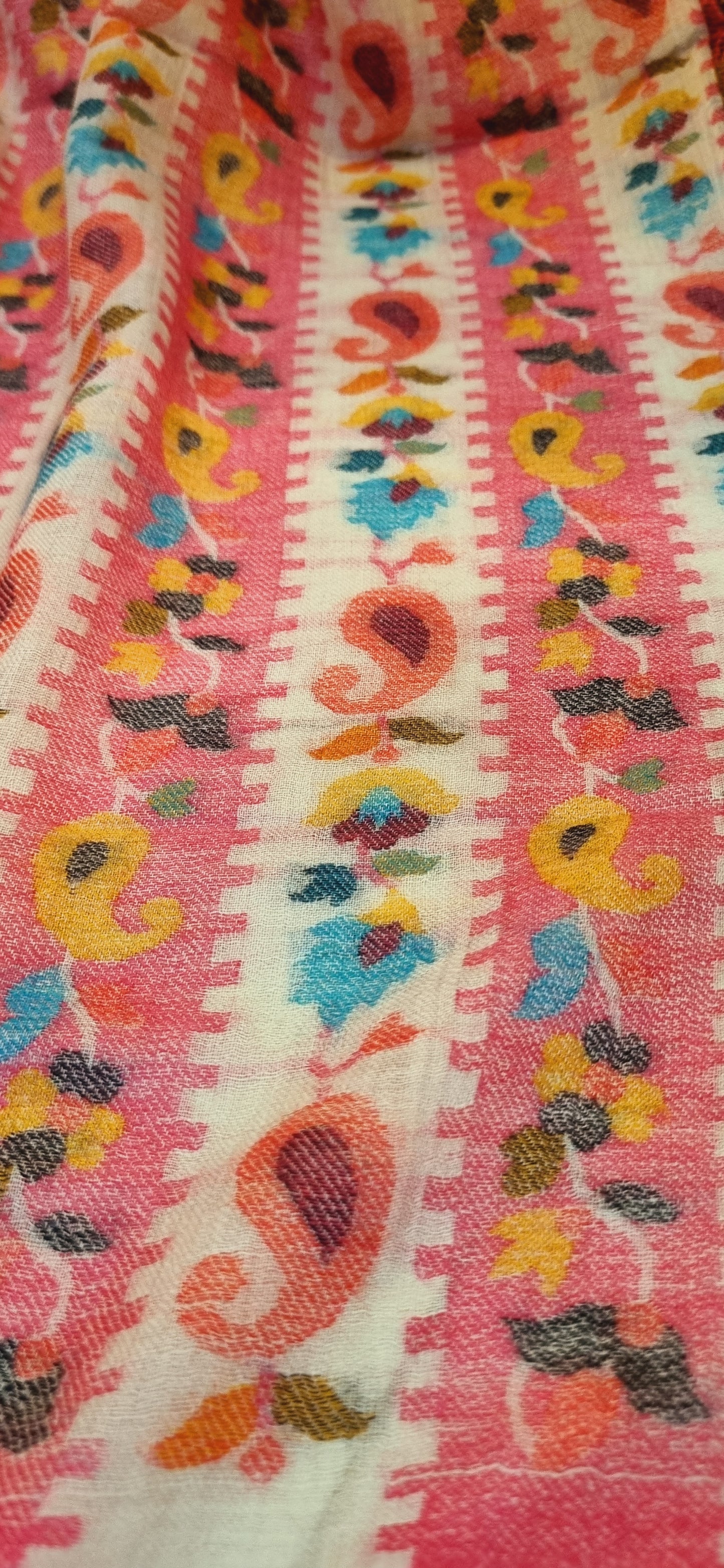 Toosh kaani shawl
