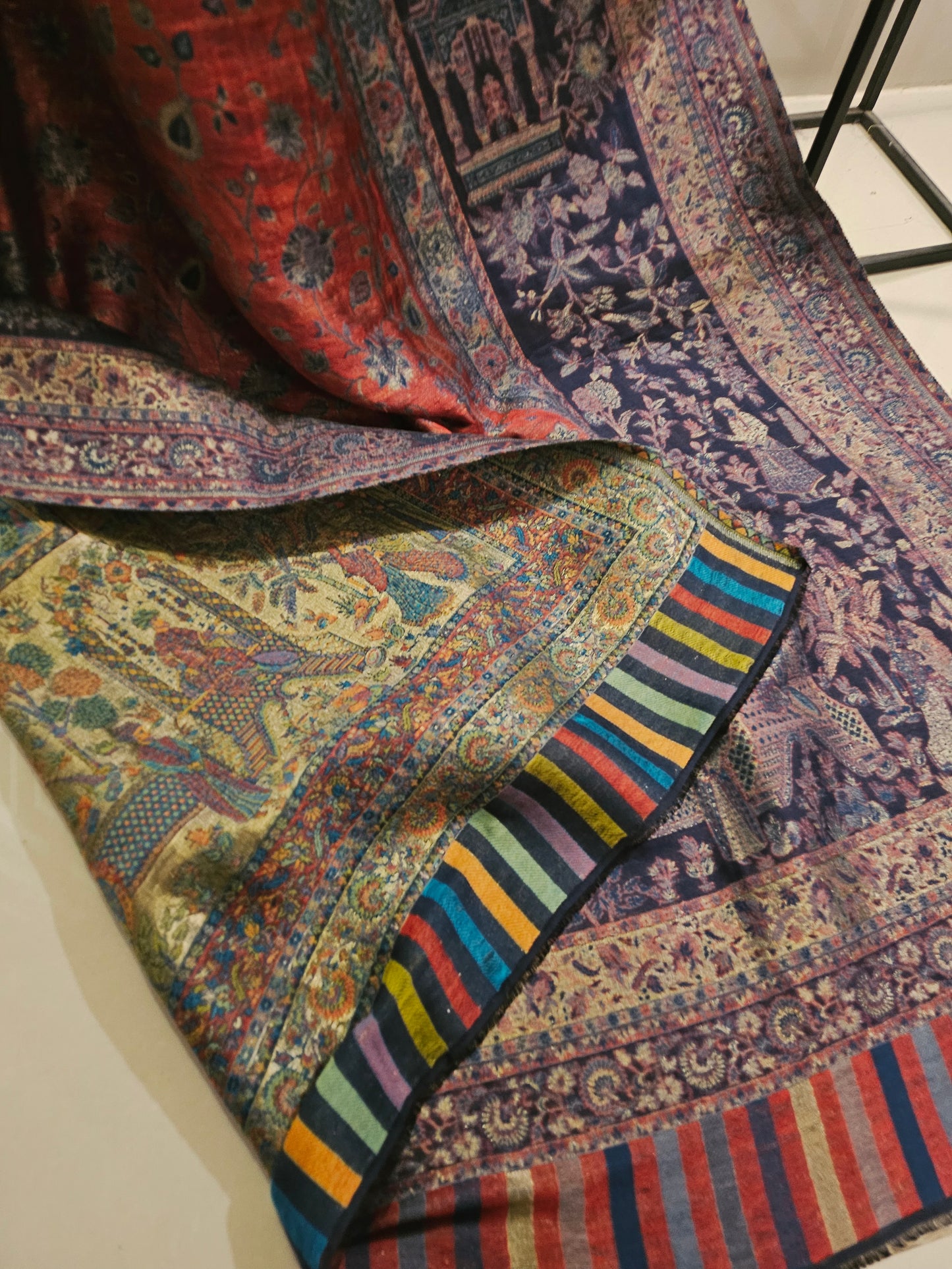 Jodha akbar reversible moonlight kaani shawl