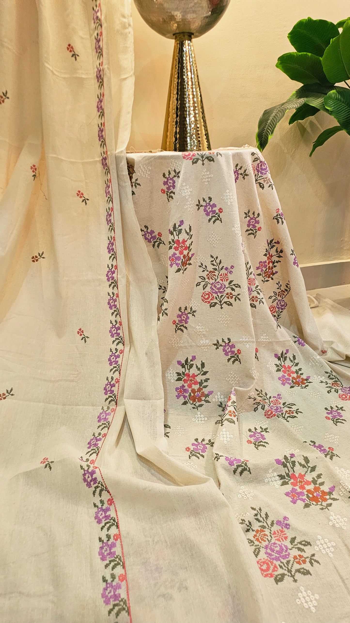 Embroidered three piece: Karandi khaddar
